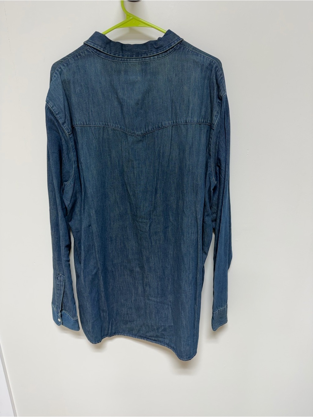 Wrangler Men's Blue Denim Button-Down Shirt - Picture 4 of 4